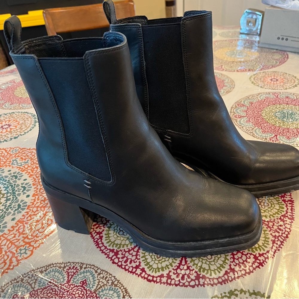 Crown Vintage Black Heeled Boots